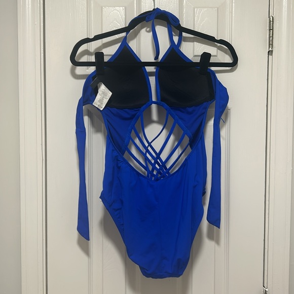 Kenneth Cole. Strappy swimsuit. Royal Blue. Size M. - Picture 2 of 3